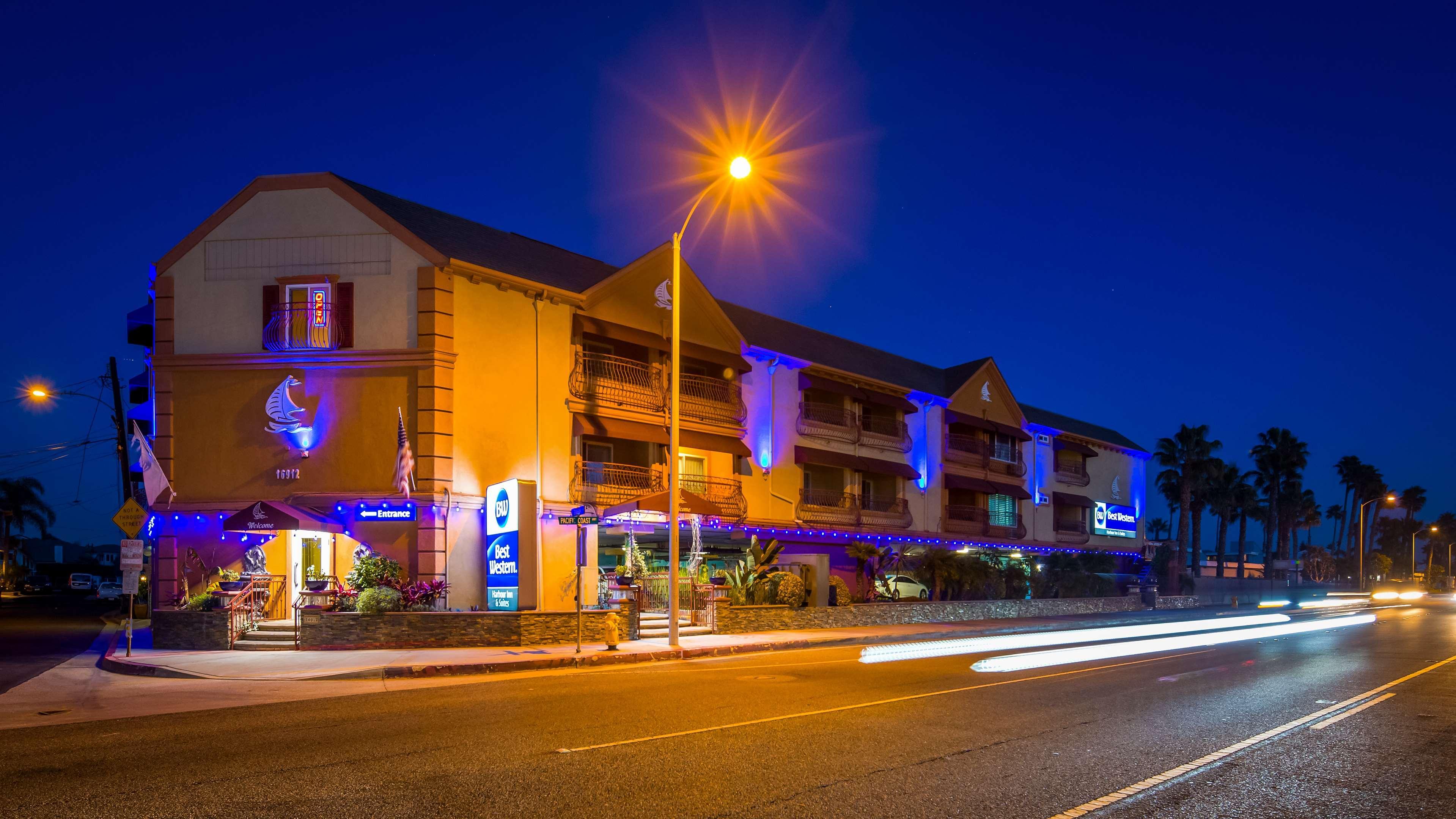 Hotel Western Harbour & Huntington - Sunset